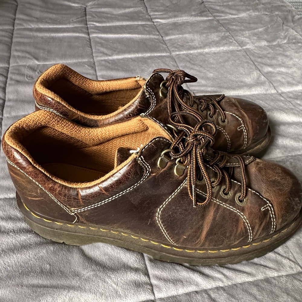 DOC MARTENS Men’s Brown Leather Casual Shoes